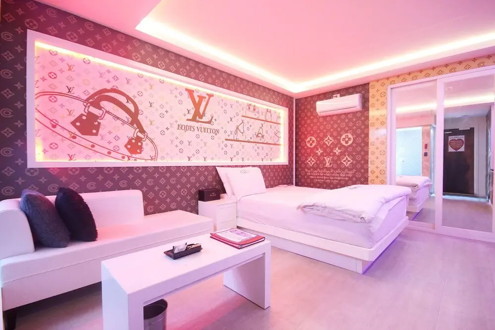 Gyeongsan Jjak Self Check-in Motel