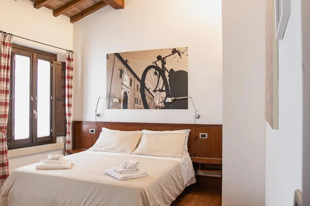 Boutique Rooms 3 0