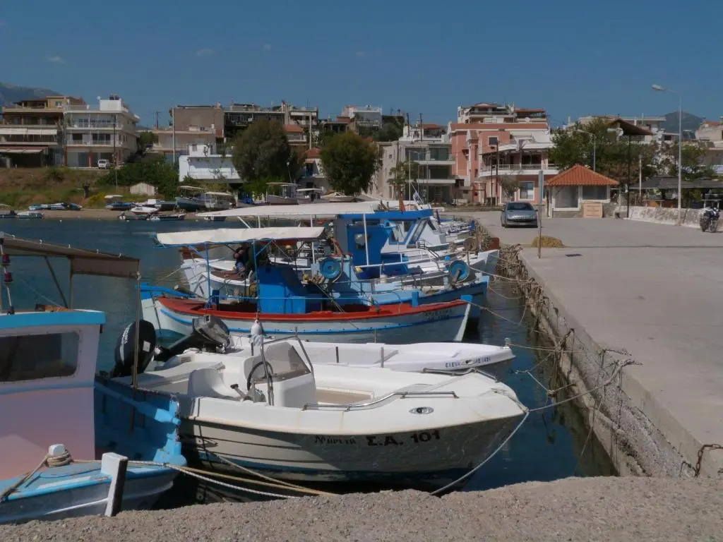 apt 30m from beach