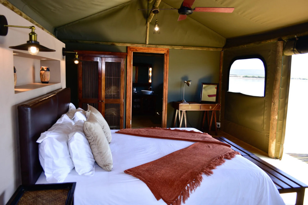 Buffelsdrift Game Lodge