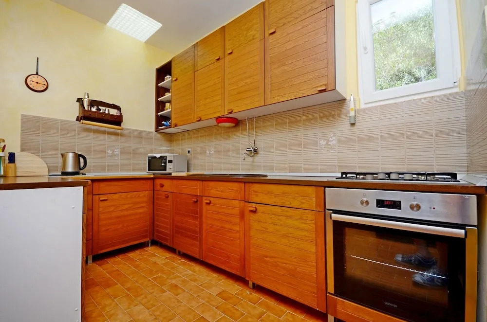 House Vesna