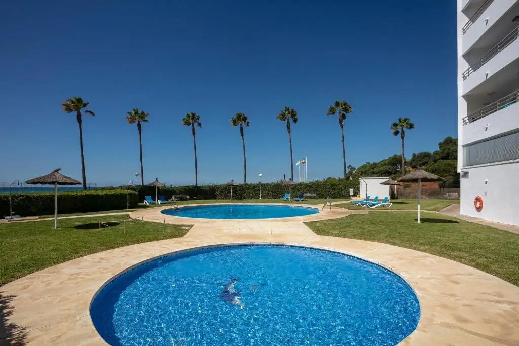 La Luna Beach