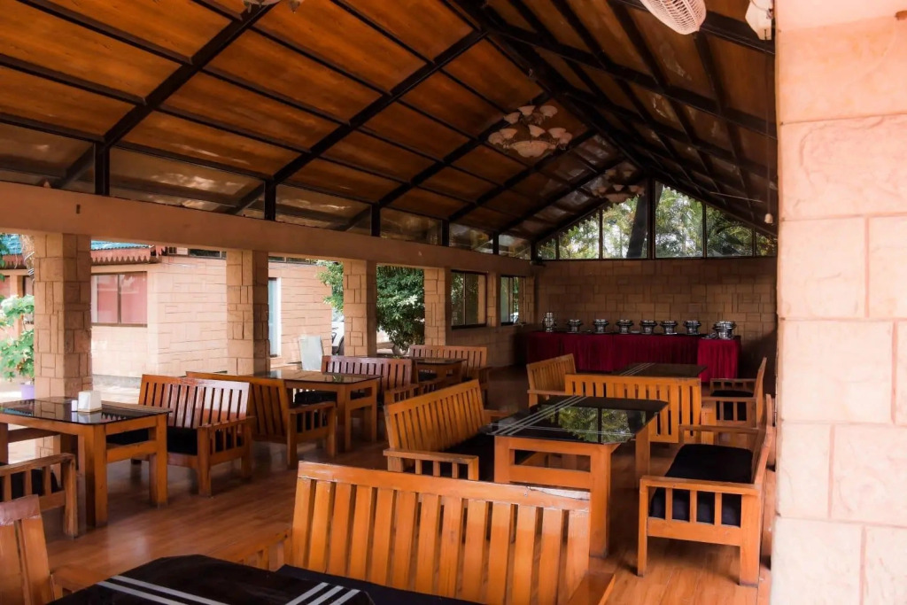 Anand Resort - A Luxury Private Pool Villa in Nashik