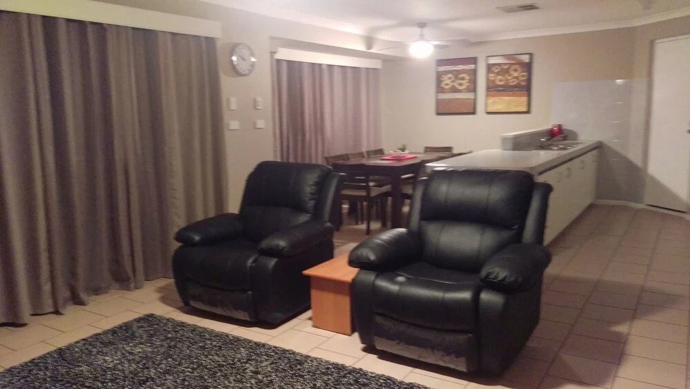 The Quiet Family Getaway In Bassendean