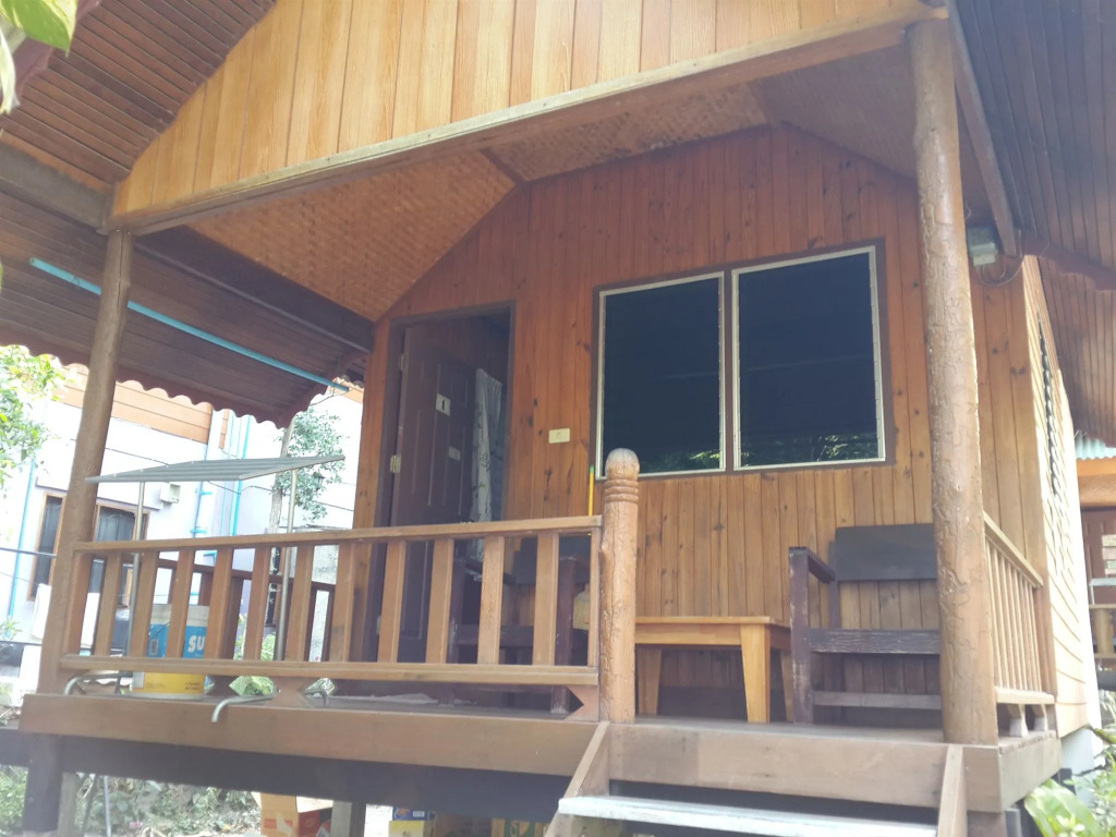 Save Bungalow Koh Tao