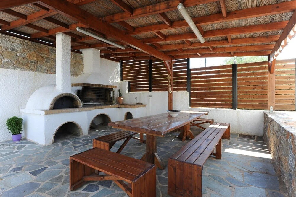 Villa Nefeli - Six Bedroom Villa