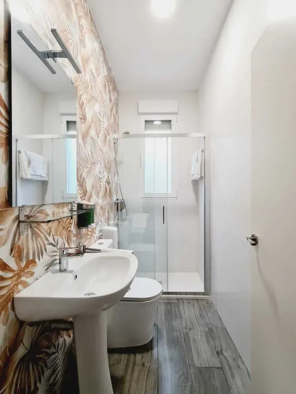 Bilbao ROOMS & KITCHEN Irala