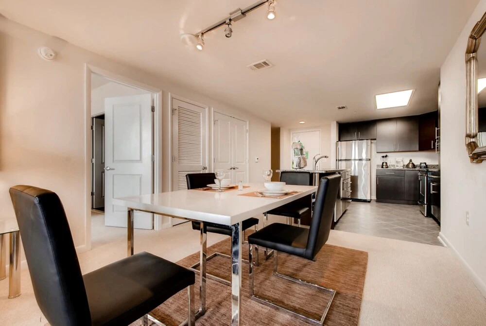 Global Luxury Suites at Fair St