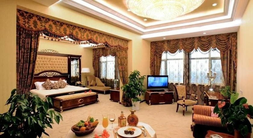 Hami Sunshine Hotel