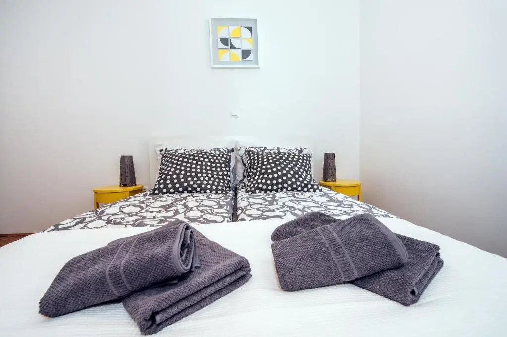 Apartments Jadera