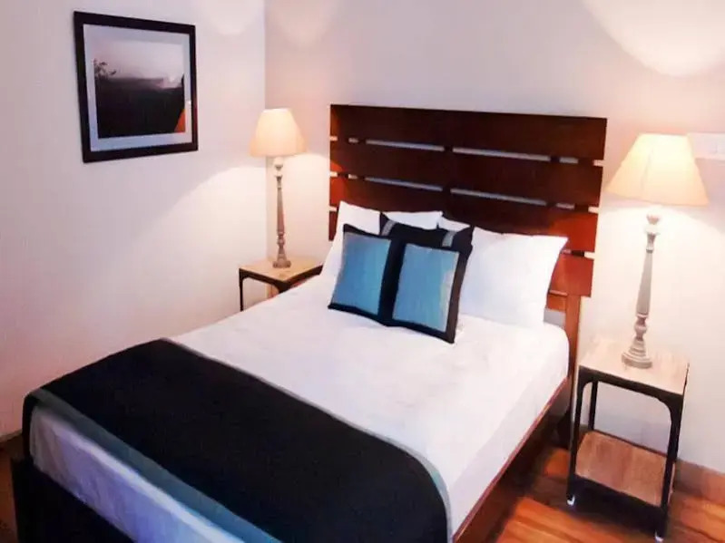 Homestay at Kashmiri Gate Metro & Old Delhi Railway Station