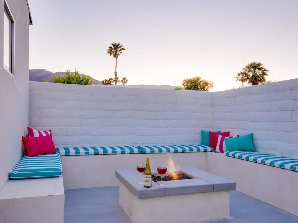 Dive-In Palm Springs Holiday home 4