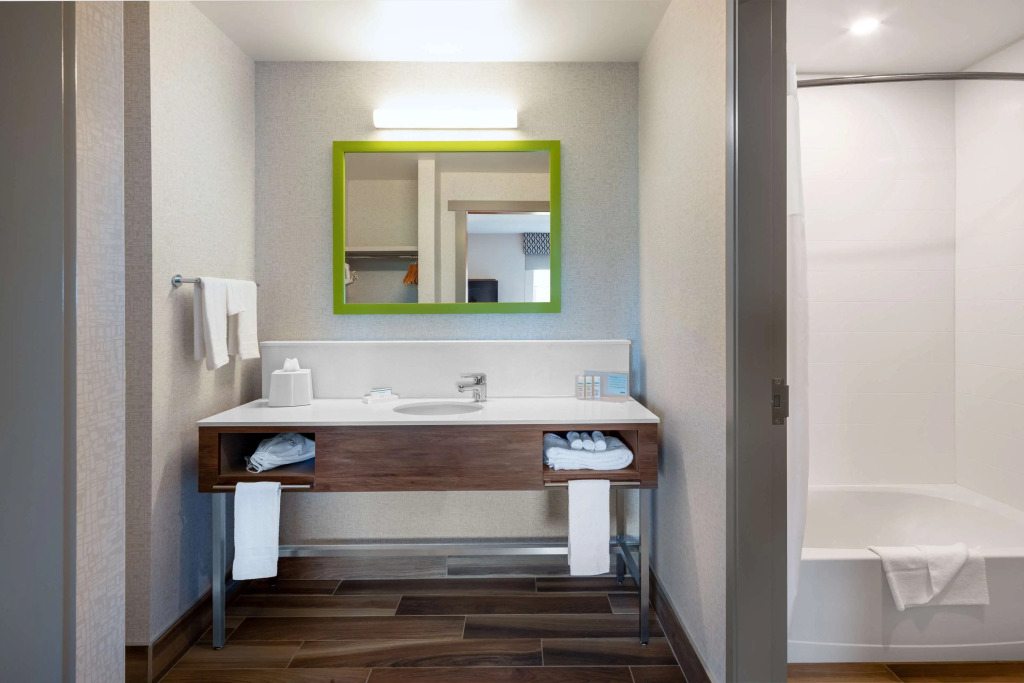 Hampton Inn & Suites Edmonton St. Albert, Ab