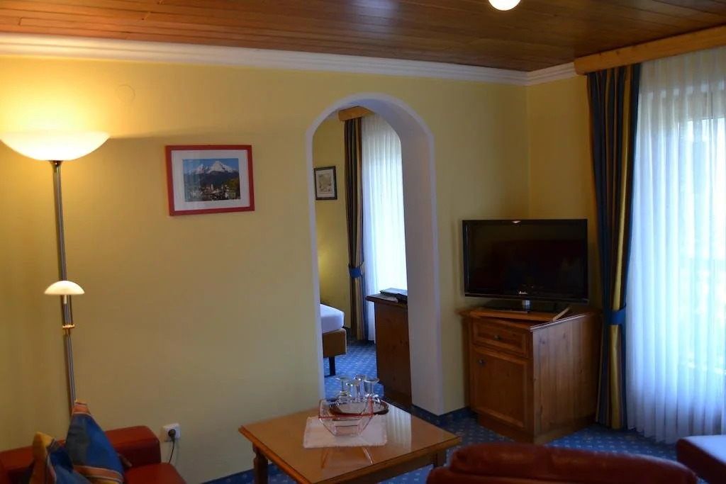 Hotel Alpenresi