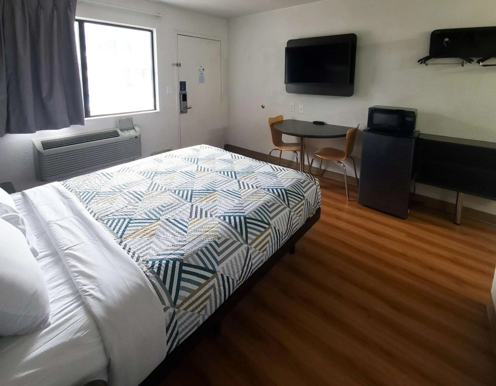 Motel 6-Bellmead, TX - Waco