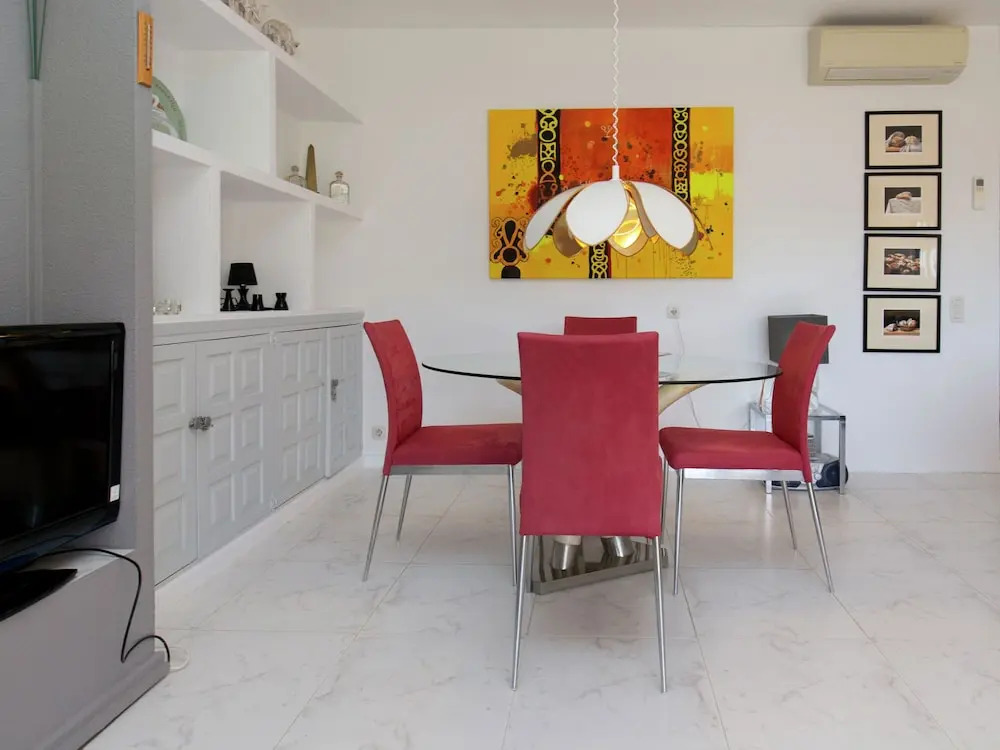 Fantastic Apartment on the Golf Course, Large Terrace and Communal Swimming Pool