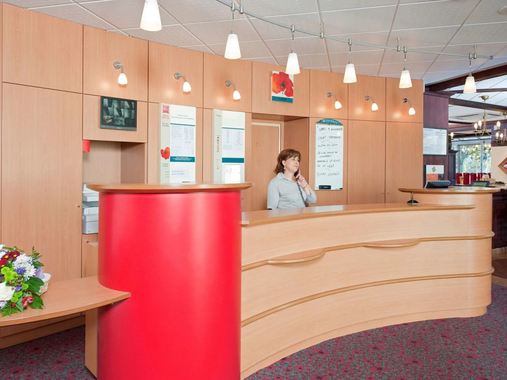 ibis Chartres Ouest Luce