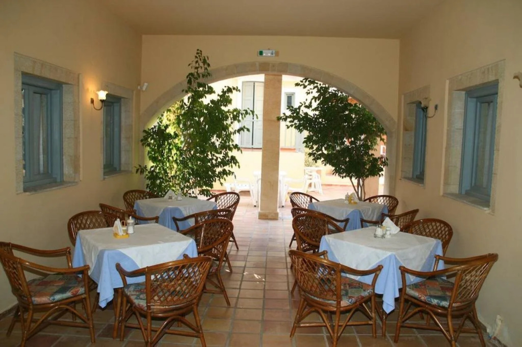 Vecchio Hotel