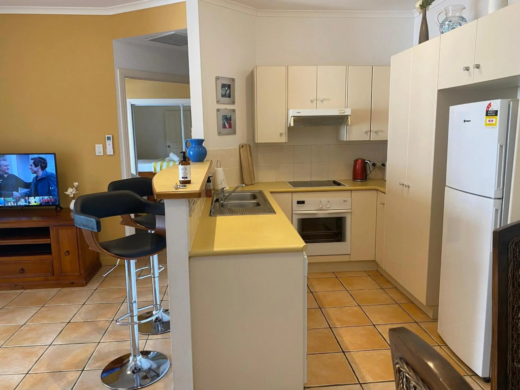 Tropical One Bedroom Apartment at The Mediterranean