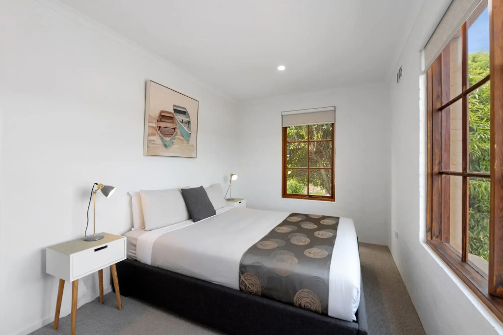 Hideaway on George