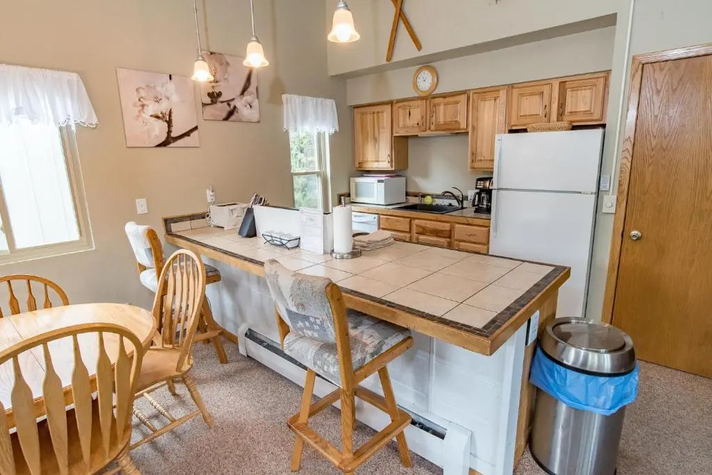 Timbernest B7