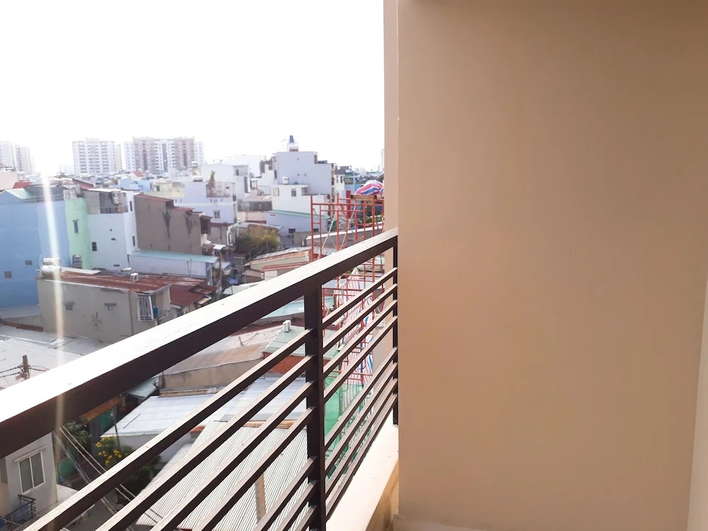 Airstar Apartment