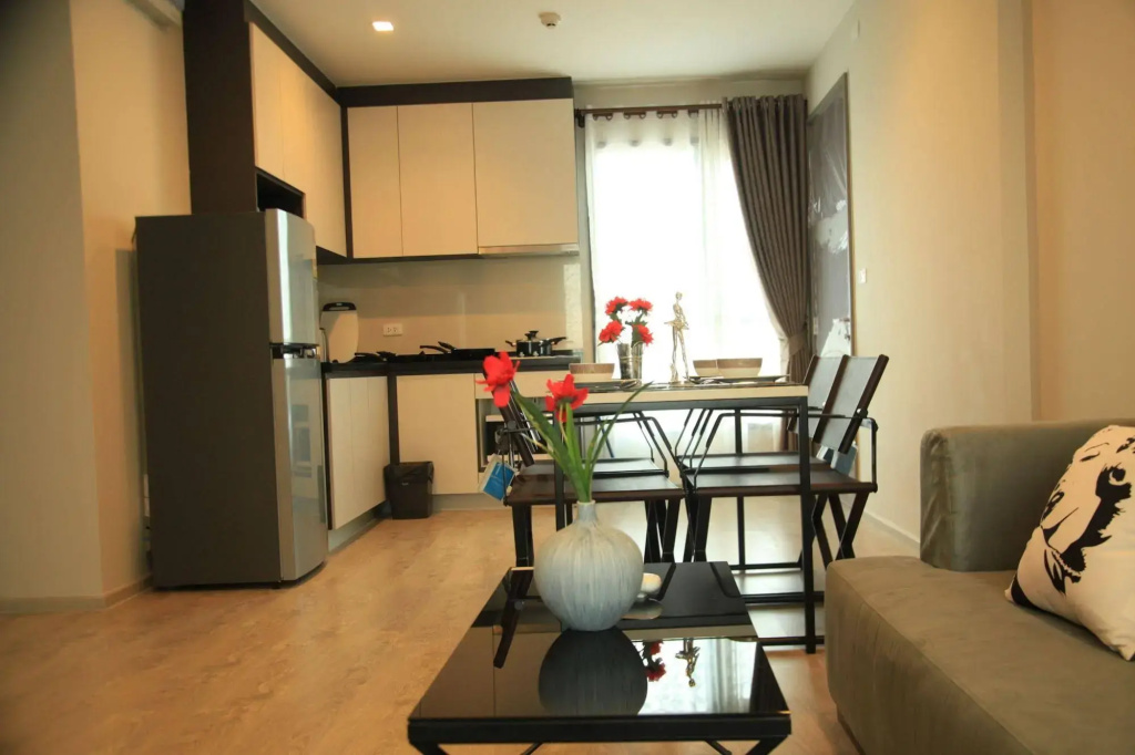 Pattaya Central Sea View Pool Suite