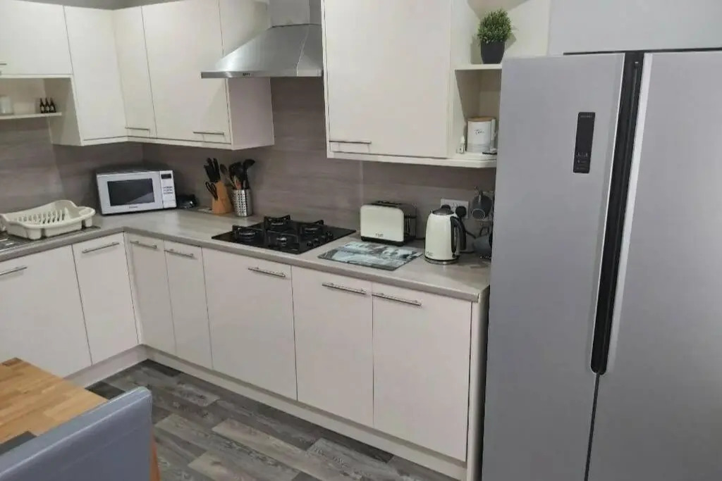 5 Riverside Place Thurso. 2 Bed, 2 Bathrooms.
