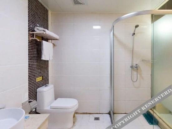 Hebi Xinyu Hotel (Hebi High School)
