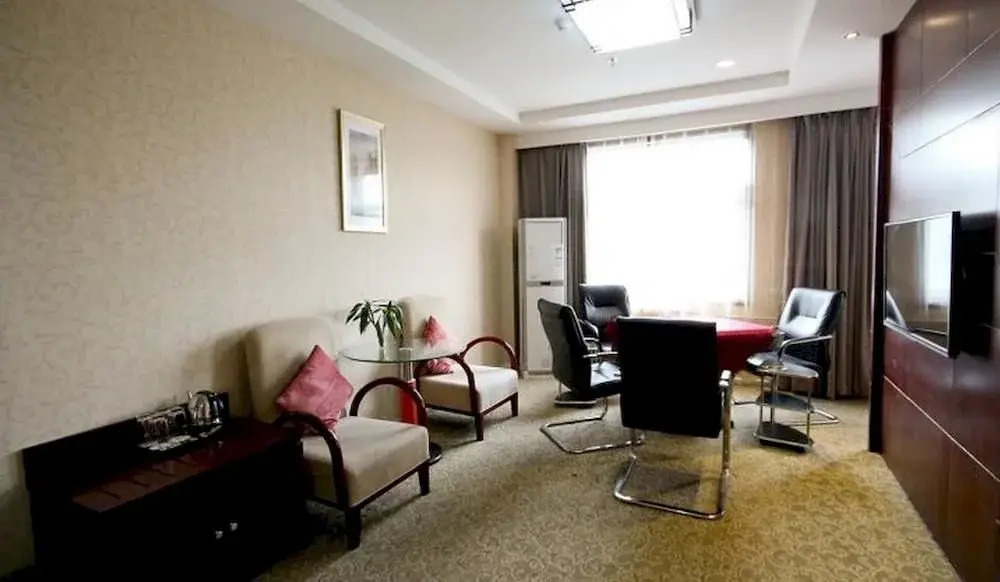 Super 8 Hotel