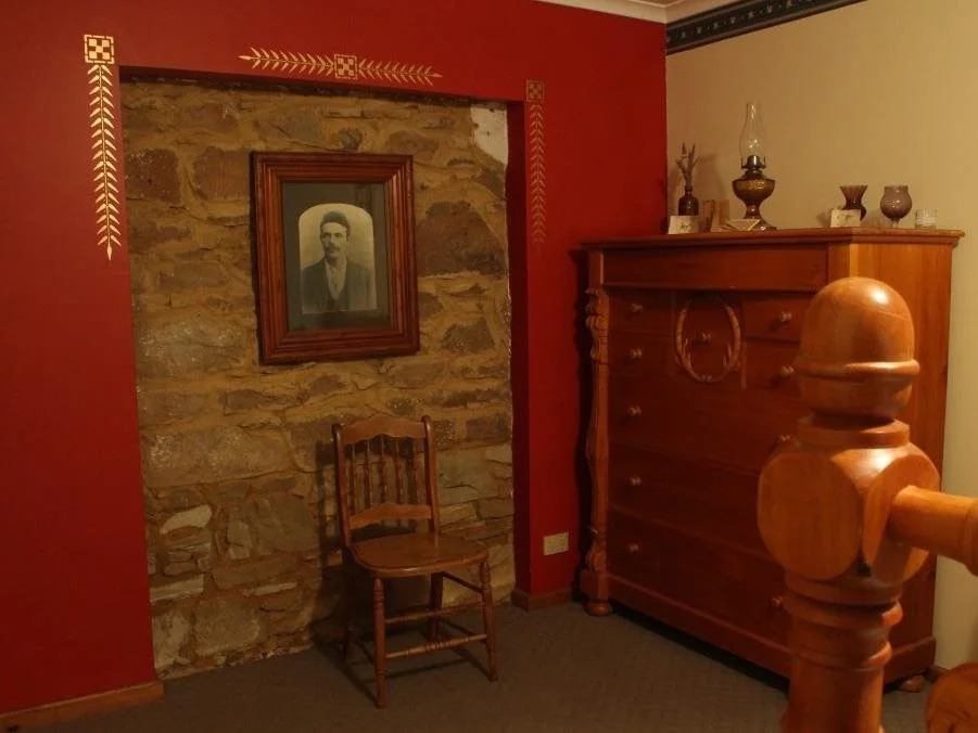 Colonial Cottages of Ross