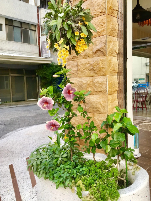 Tang Villa