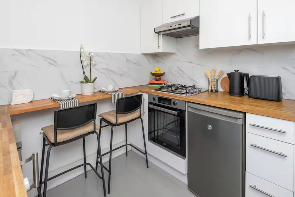London Apartment With 3 Bedrooms