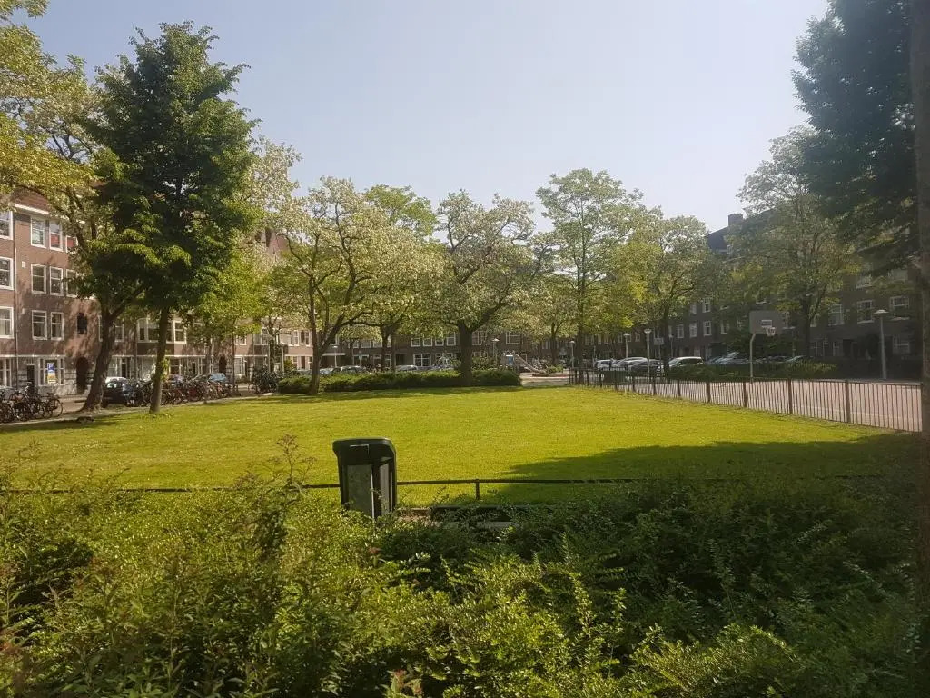 BEAUTIFUL APARTMENT WITH ASIAN STYLE BEDROOM NEAR RAI&CENTER 4p
