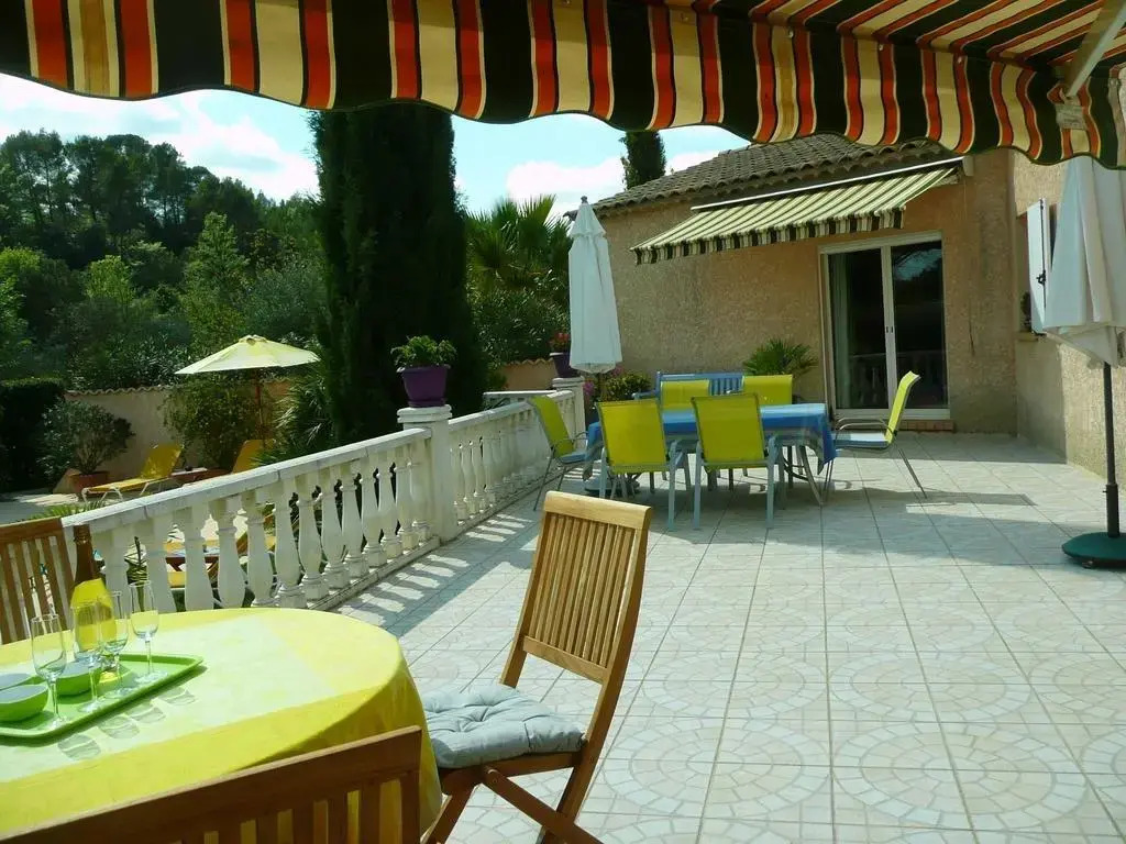 Chambres dHotes Villa LOlivière