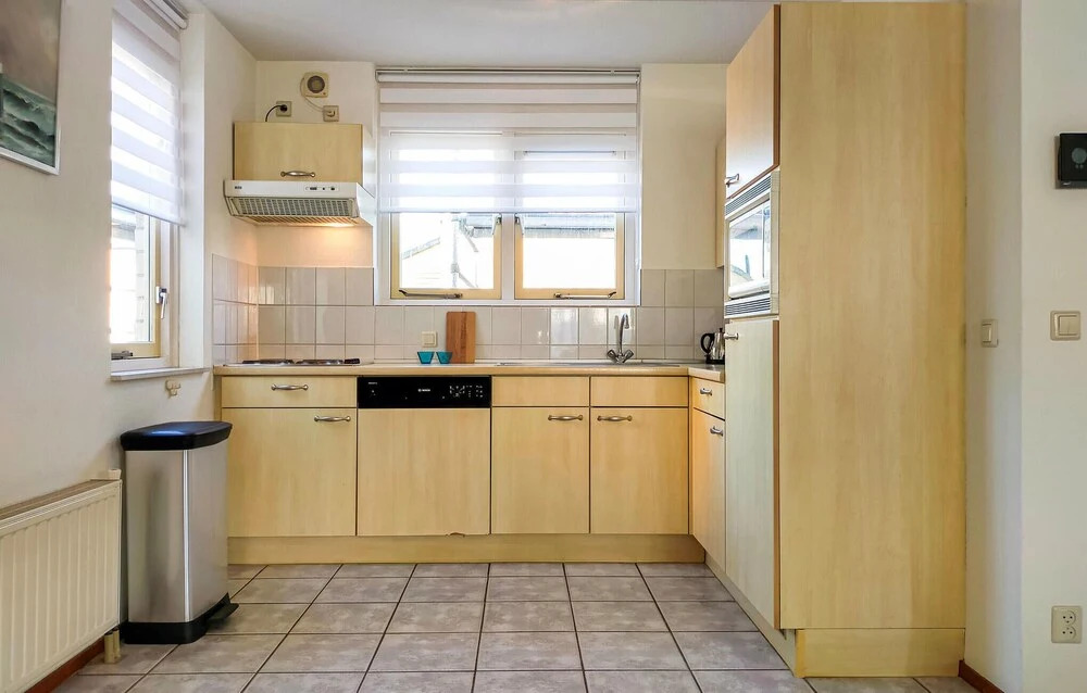 4 Bedroom Beautiful Home In Wemeldinge
