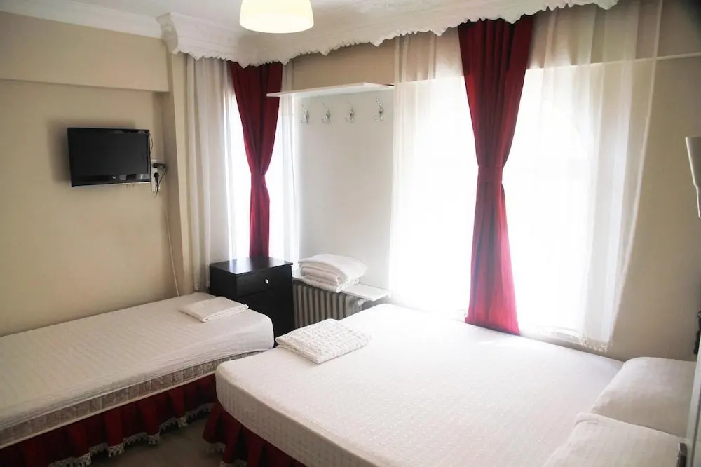Boss Hotel