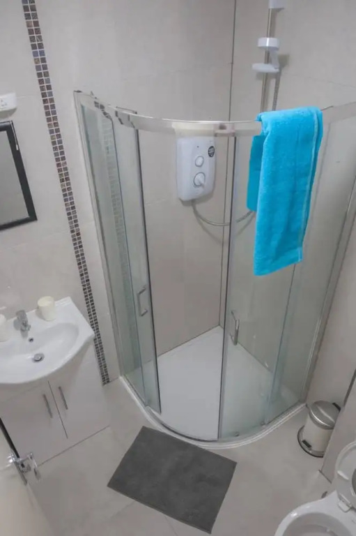 2 Bedroom Apartment Sleeps 3 In The City Centre