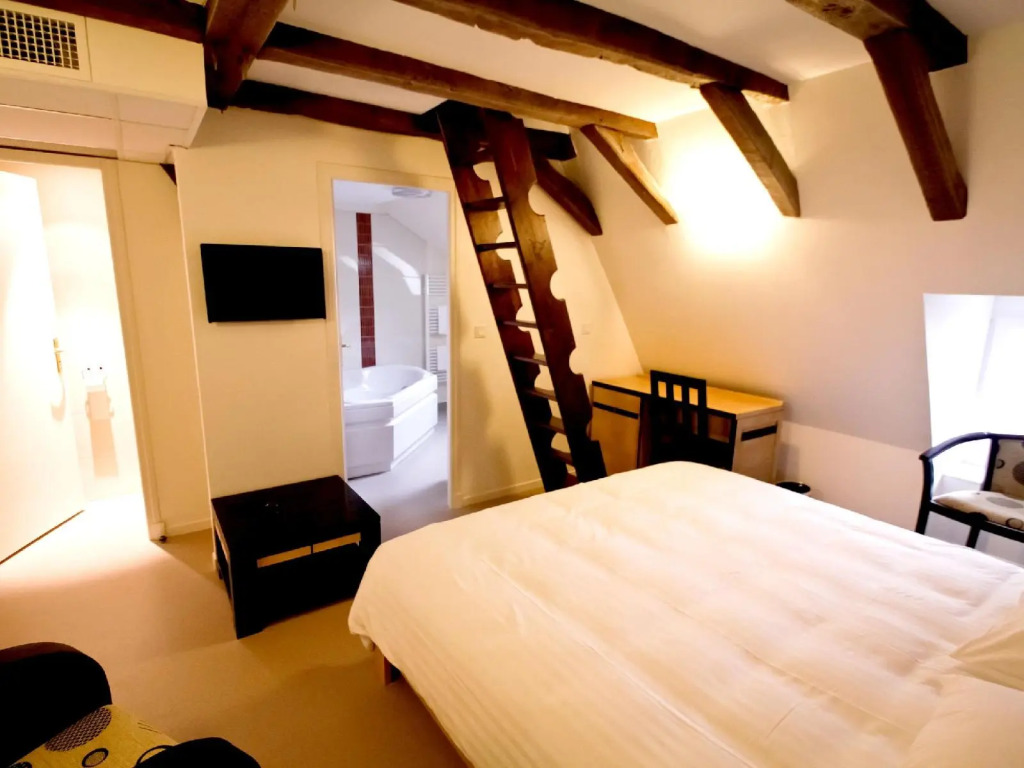 Logis Hôtel Restaurant Auberge de la Xaintrie