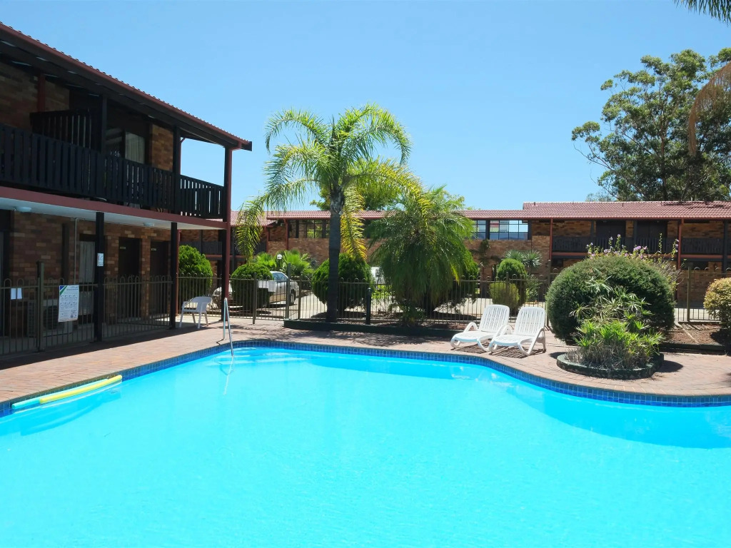 Maclin Lodge Motel