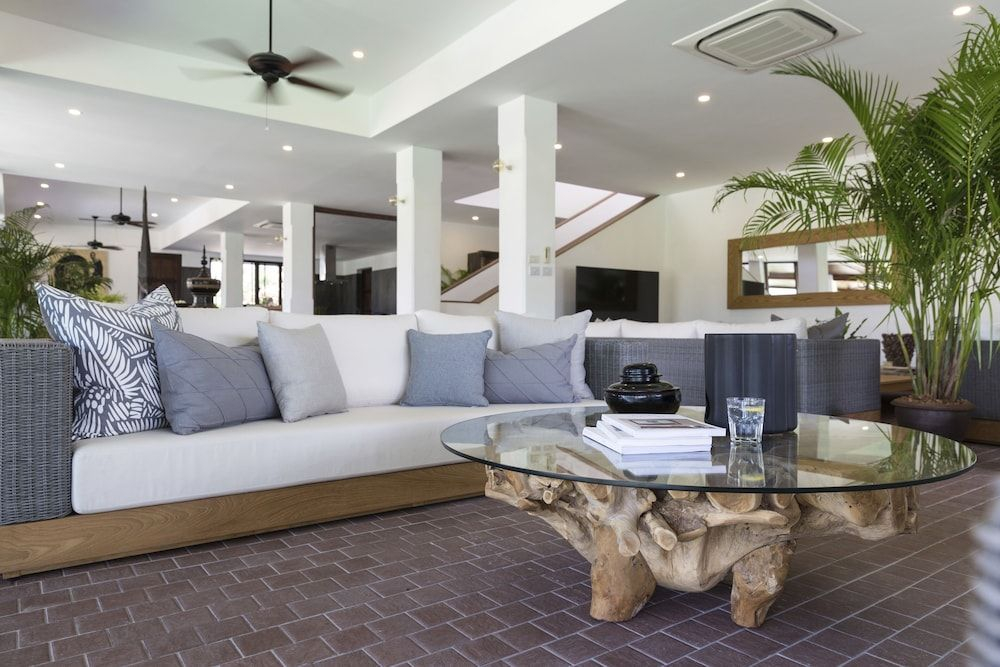 LEMONGRASS POOL VILLA