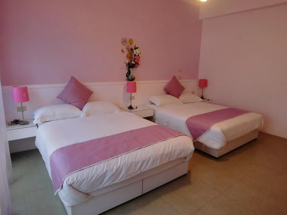 Luodong Shanghewu homestay