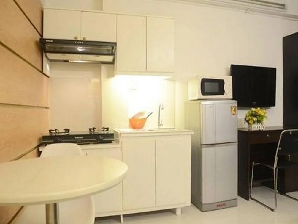 Smiley Apartment 1