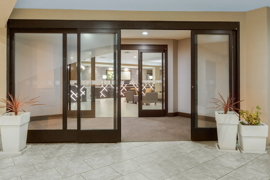 Holiday Inn La Mirada Buena Park by IHG
