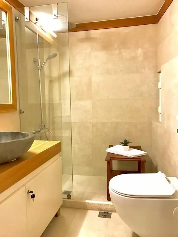 Lithinon Suites & Studios Blue