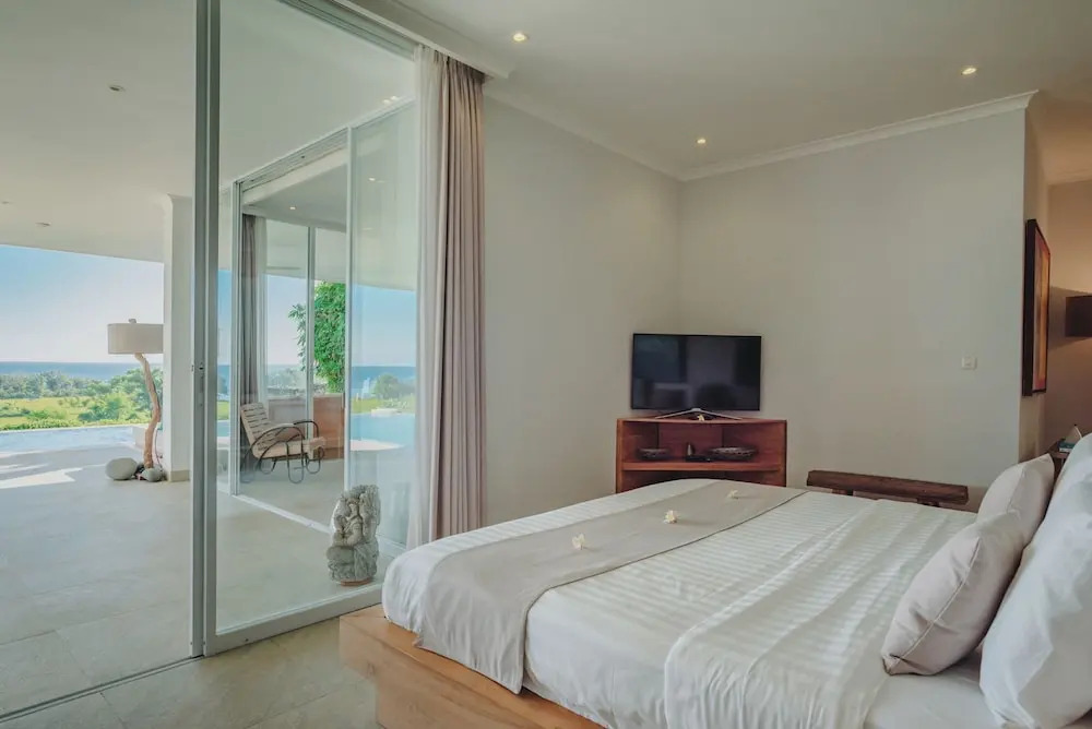 Deep Blue Villa Managed By LBV