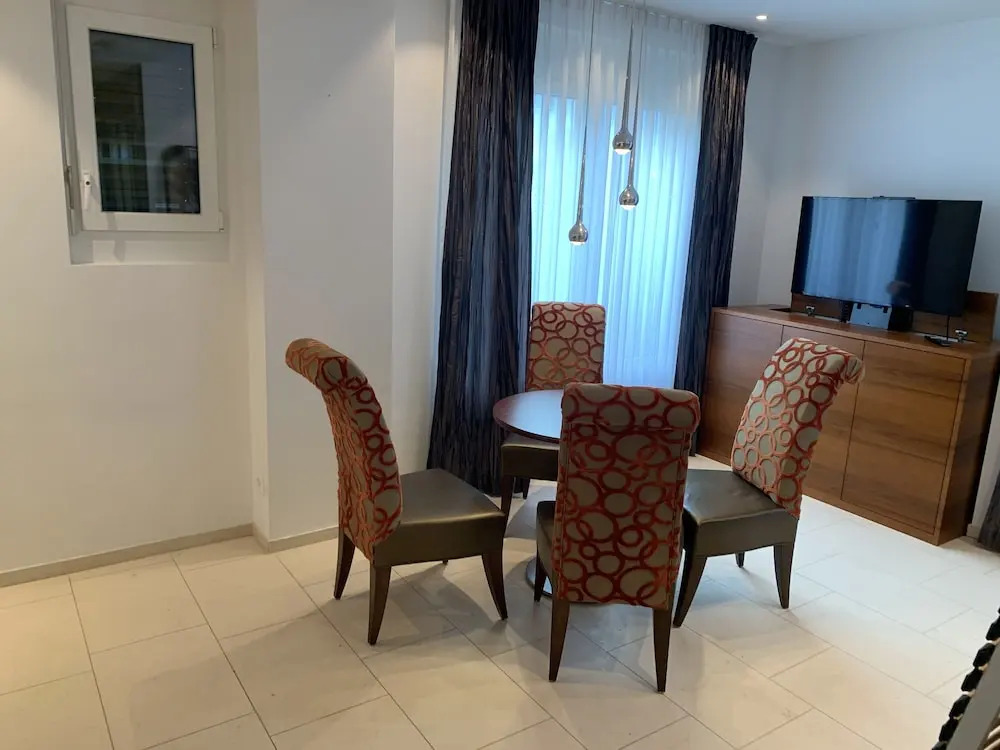 Apartments H56