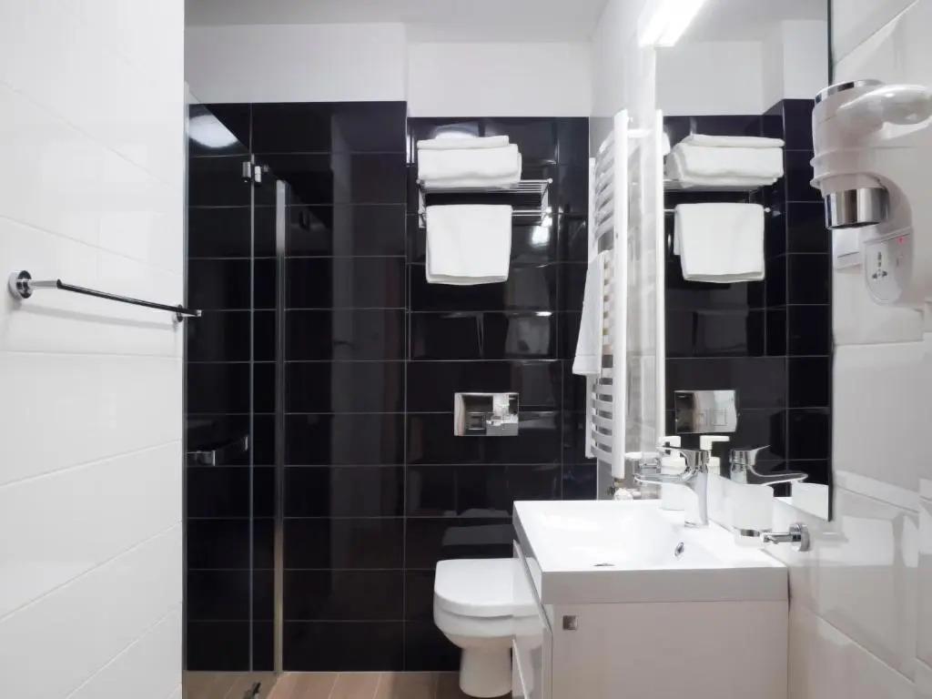 Aparthotel CENTRUM Gliwicka 18