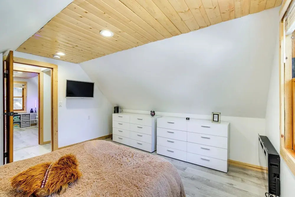 Sugarloaf Vacation Rental ~ 7 Mi to Big Bear Lake!