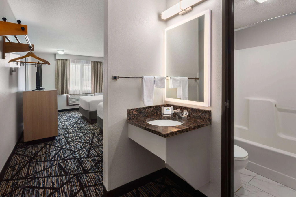 Days Inn by Wyndham Ogallala
